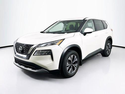 Pearl White Tricoat 2023 Nissan Rogue SV