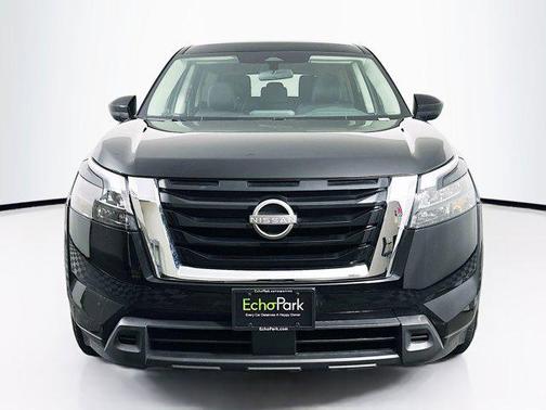 2024 Nissan Pathfinder S 4WD