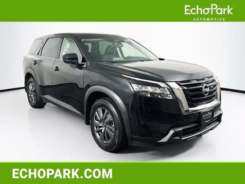 2024 Nissan Pathfinder S 4WD