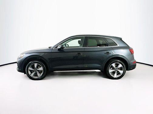 2022 Audi Q5 40 Premium