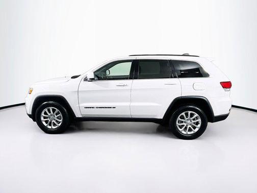 2022 Jeep Grand Cherokee Laredo