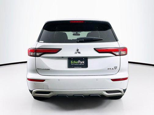 2023 Mitsubishi Outlander PHEV SE S-AWC