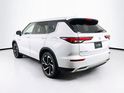 2023 Mitsubishi Outlander PHEV SE S-AWC