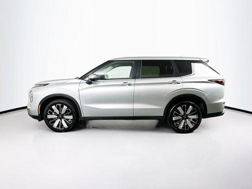 2025 Mitsubishi Outlander SE 2.5 2WD