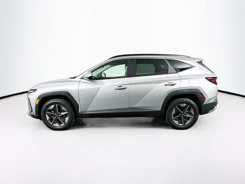 Shimmering Silver 2025 Hyundai TUCSON SEL