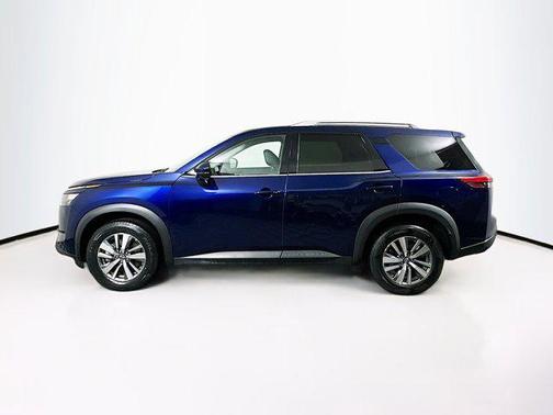 2025 Nissan Pathfinder SL FWD