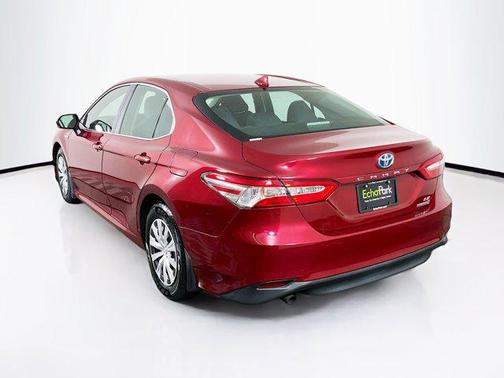 2018 Toyota Camry Hybrid LE