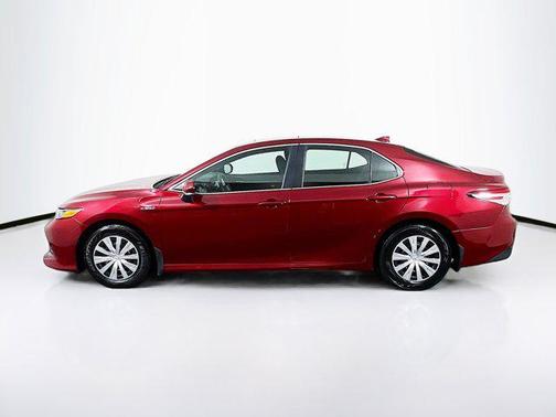 2018 Toyota Camry Hybrid LE