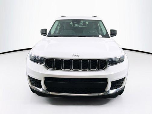 2022 Jeep Grand Cherokee L Laredo