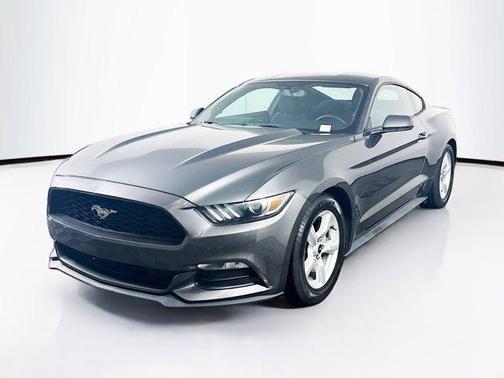 2017 Ford Mustang V6
