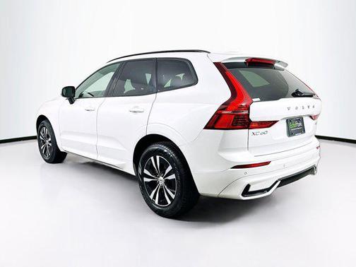 2025 Volvo XC60 B5 Core