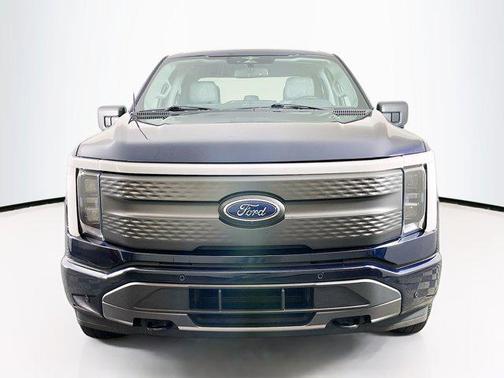 2023 Ford F-150 Lightning XLT