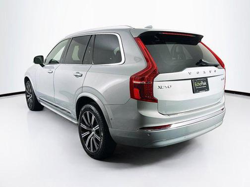 2024 Volvo XC90 B5 Plus Bright Theme