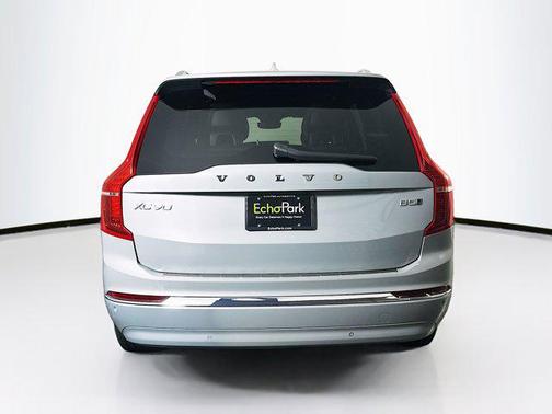 2024 Volvo XC90 B5 Plus Bright Theme