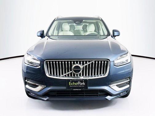 2023 Volvo XC90 B6 Plus 7-Seater
