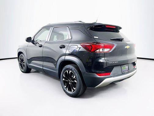Mosaic Black Metallic 2023 Chevrolet Trailblazer LT