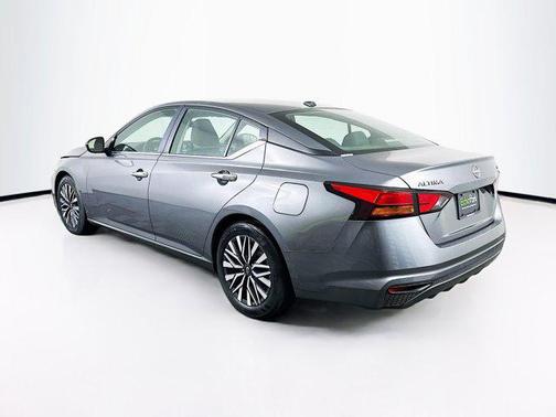 Gun Metallic 2024 Nissan Altima 2.5 SV