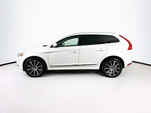 2015 Volvo XC60 T6 Platinum