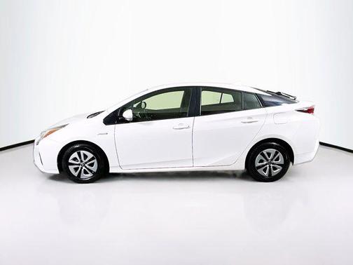 2016 Toyota Prius Three