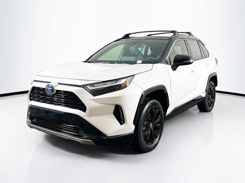 2023 Toyota RAV4 Hybrid SE