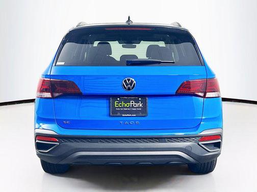 2024 Volkswagen Taos 1.5T SE Black