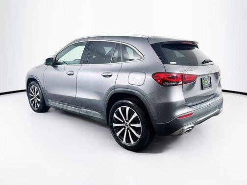 2021 Mercedes-Benz GLA 250 Base 4MATIC