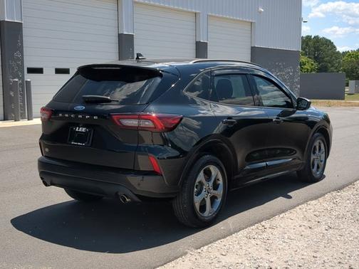 AGATE BLACK METALLIC 2023 Ford Escape ST-LINE
