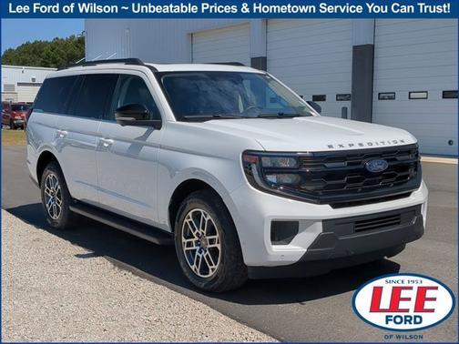 OXFORD WHITE 2025 Ford Expedition ACTIVE