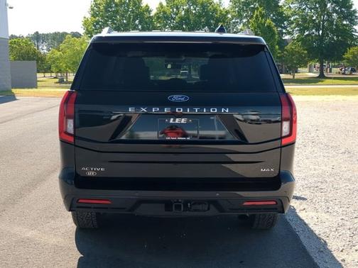AGATE BLACK METALLIC 2025 Ford Expedition ACTIVE