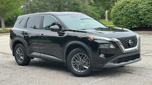 2022 Nissan Rogue S