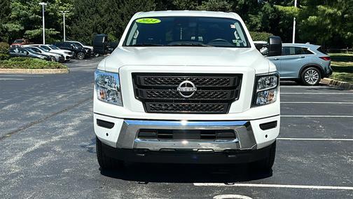 2024 Nissan Titan XD SV