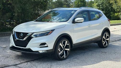 2022 Nissan Rogue Sport SL