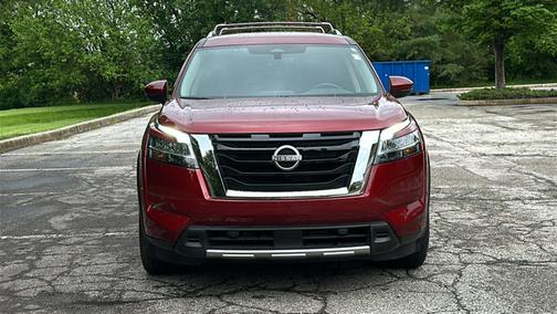 Scarlet Ember 2023 Nissan Pathfinder SL