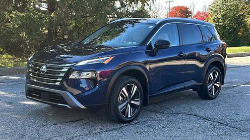 2025 Nissan Rogue SL