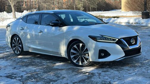 2023 Nissan Maxima Platinum