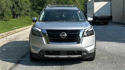 2022 Nissan Pathfinder Platinum