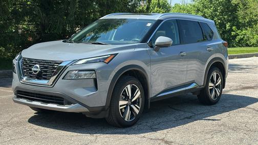 Boulder Gray Pearl 2023 Nissan Rogue SL