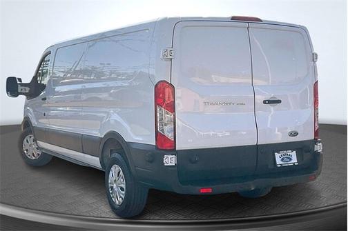 2018 Ford Transit-250 148 WB LOW ROOF CARGO