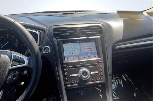 2019 Ford Fusion Energi TITANIUM