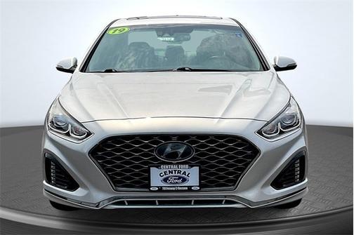 2019 Hyundai SONATA LIMITED