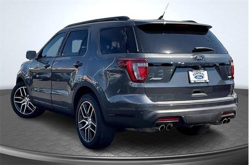 2019 Ford Explorer sport