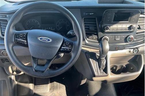 2024 Ford Transit-250 148 WB Medium Roof Cargo