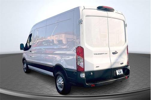 2024 Ford Transit-250 148 WB Medium Roof Cargo