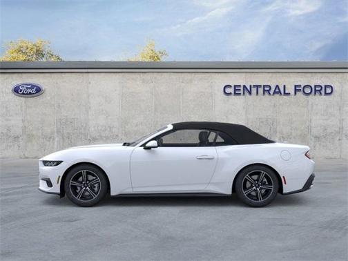 2025 Ford Mustang EcoBoost