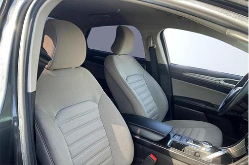 2017 Ford Fusion Hybrid S