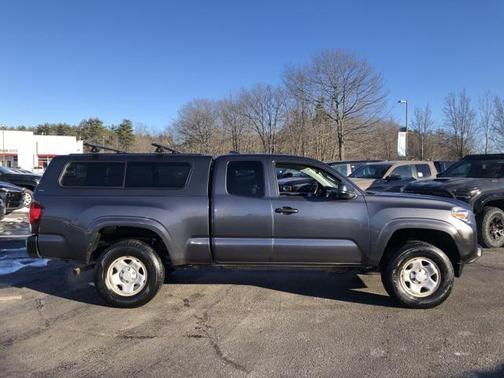 2019 Toyota Tacoma SR