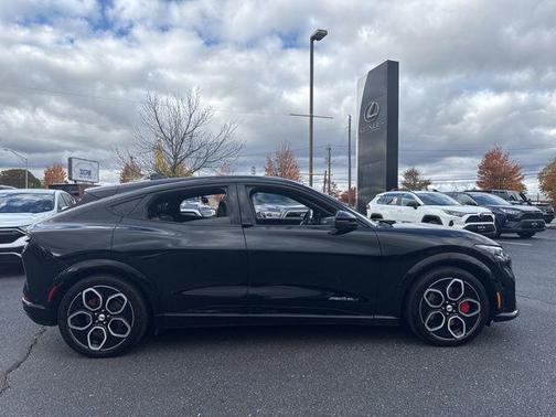 2023 Ford Mustang Mach-E GT