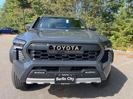 2025 Toyota Tacoma Hybrid Trailhunter