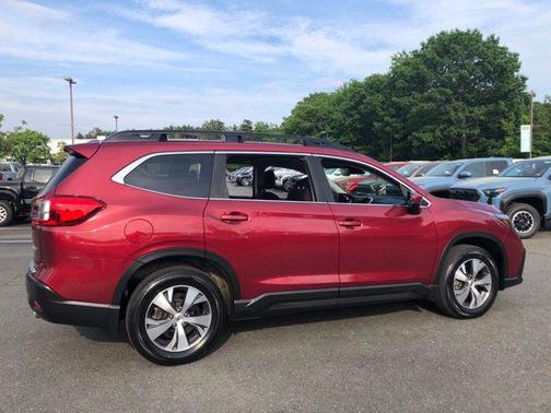 Crimson Red Pearl 2025 Subaru Ascent Premium 7-Passenger