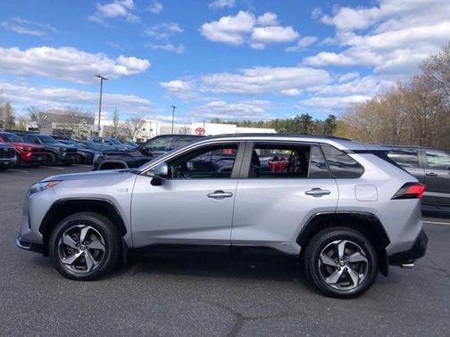 Silver Sky Metallic 2023 Toyota RAV4 Prime SE